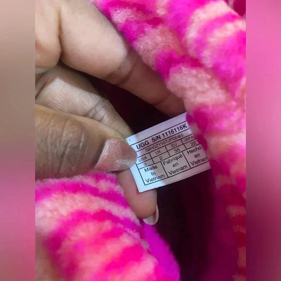 Uggs Kids Fluff Mini Quilted Zebra Kids Slippers Sz 3 - Picture 6 of 8